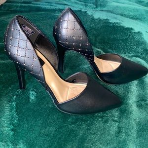 Jones NewYork Signature Heels size 7